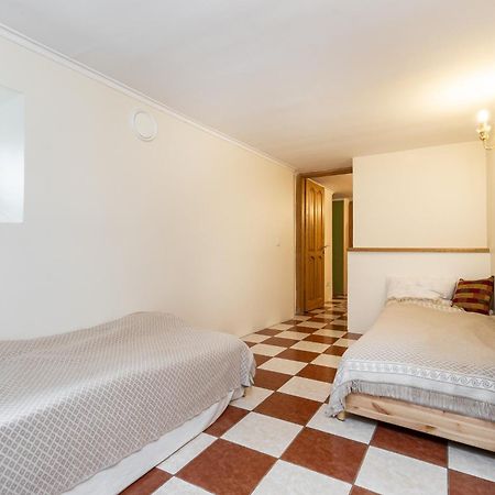 In The Heart Of The Old Town Vip Apartment 클라이페다 외부 사진